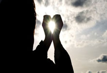 黑白体育直播：亚冬会：张小楠 熊诗芮包揽女子坡面障碍技巧冠亚军.